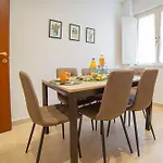 A Casa Di Pako Салерно